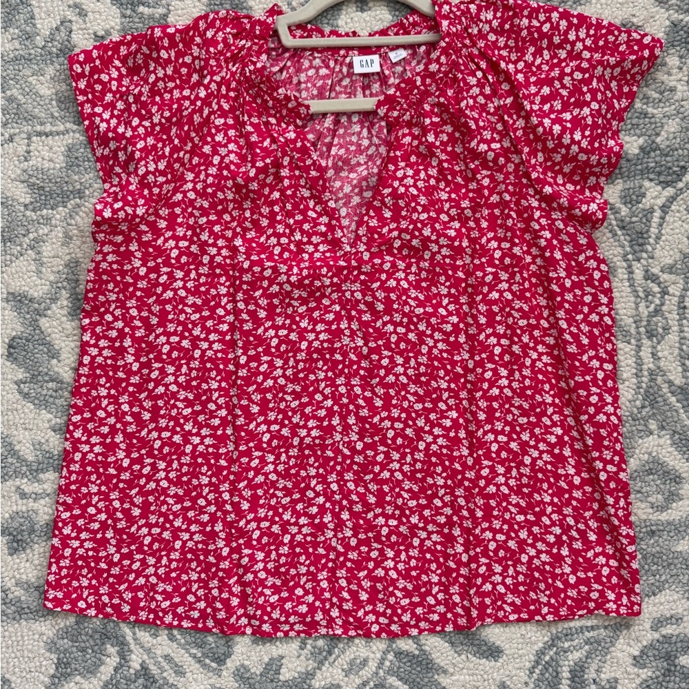 GAP Women's Pink Floral Splitneck Blouse